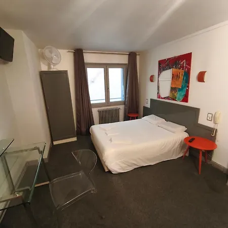 Le Coin Des Halles Καόρ