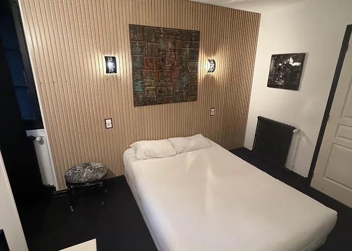 Hotel Le Coin Des Halles 2*