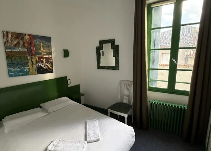 Le Coin Des Halles 2*