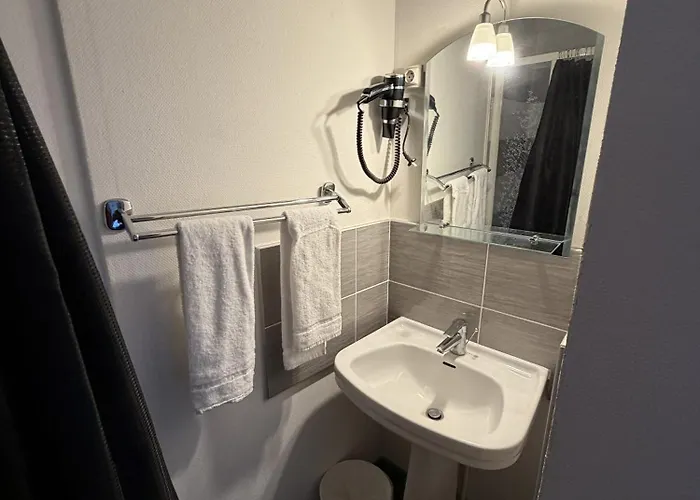 Le Coin Des Halles Hotel