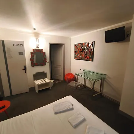 Le Coin Des Halles Hotel 2*