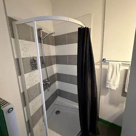 Le Coin Des Halles Hotell Cahors