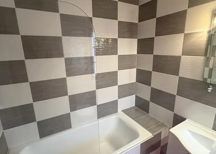 Le Coin Des Halles 2* Cahors